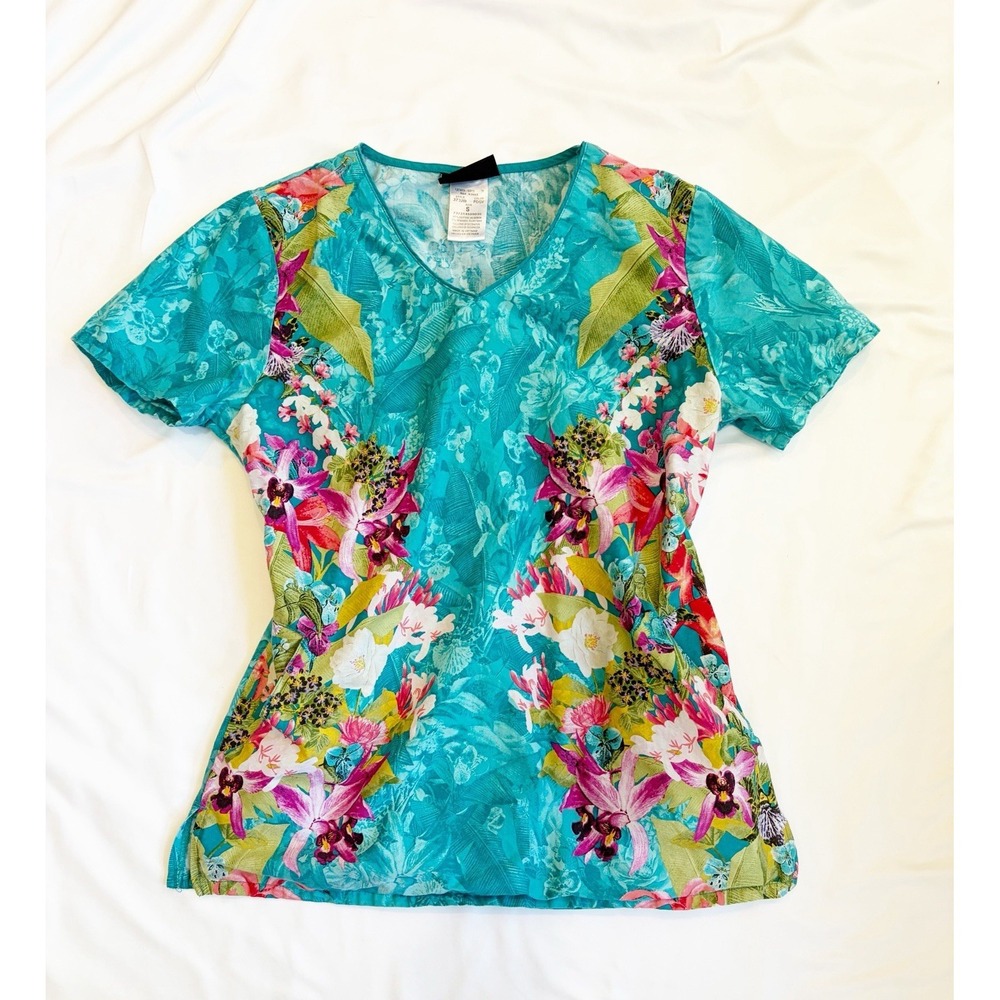 Runway Cherokee Scrub Top Hawaiian Floral Blue Pink Small